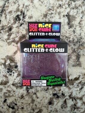 Needoh Nice Cube Glitter and Glow - NEW IN BOX